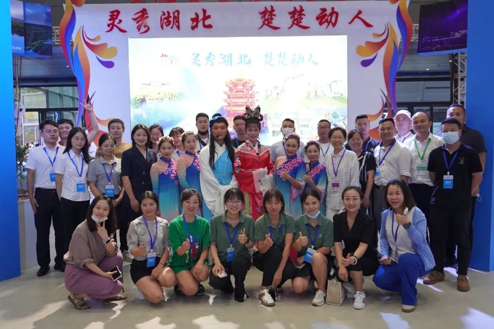 1661735595914.jpg 000.jpg